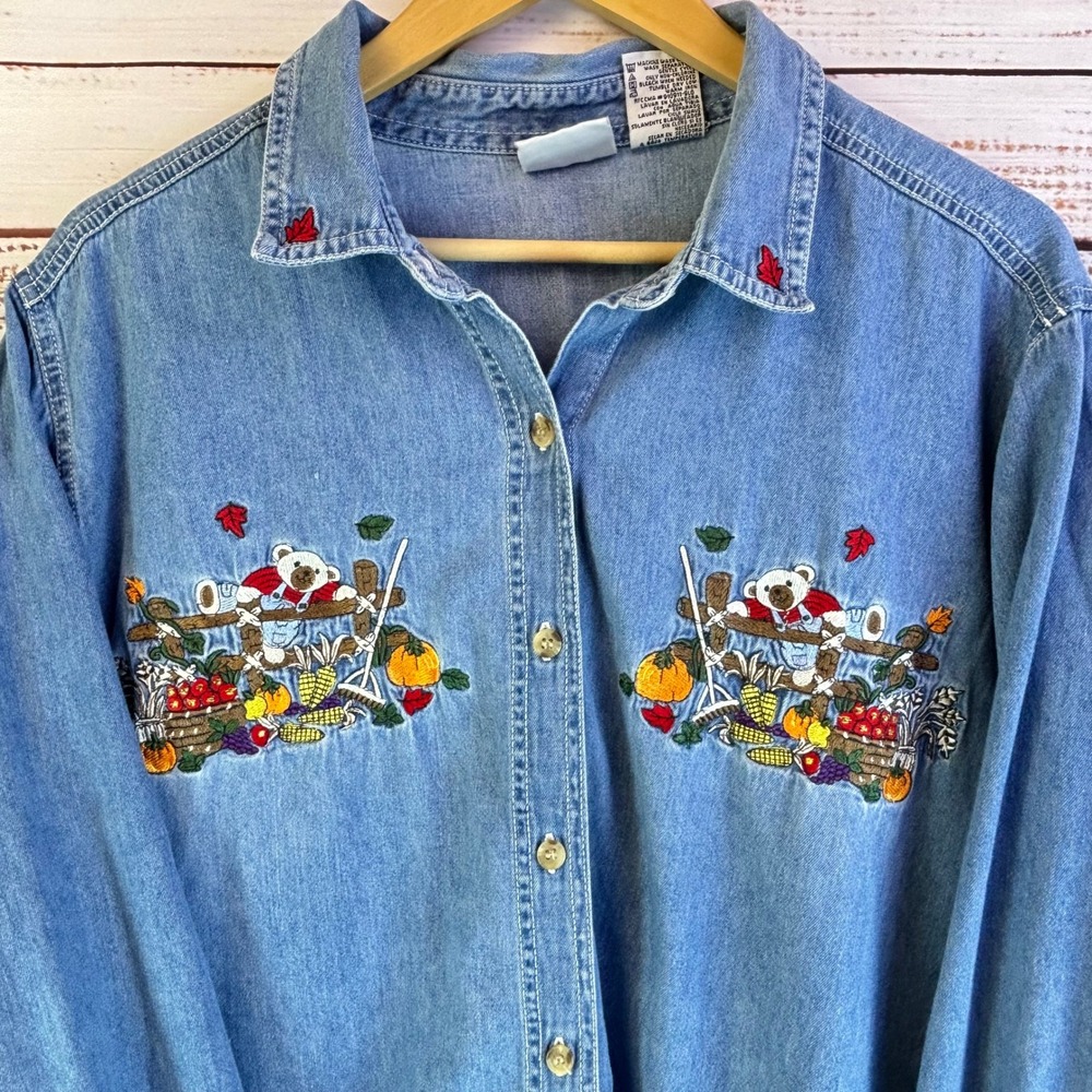 Vintage Denim Shirt 18W/20W Chambray Blue 100% Cotton Harvest Bears Embroidered
